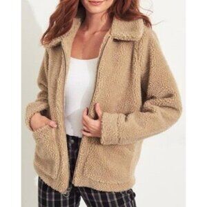 Hollister Womens XS Sherpa Jacket Beige Soft Fuzzy Full Zip-Up Winger Fashion